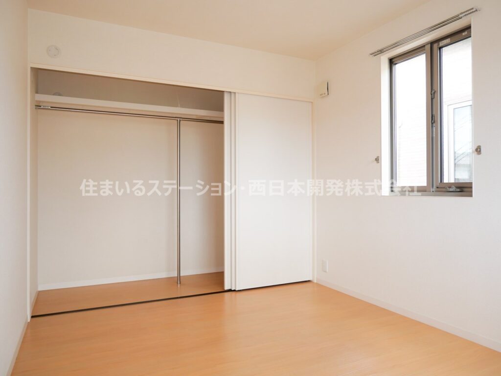 アリエッタB 2階洋室収納