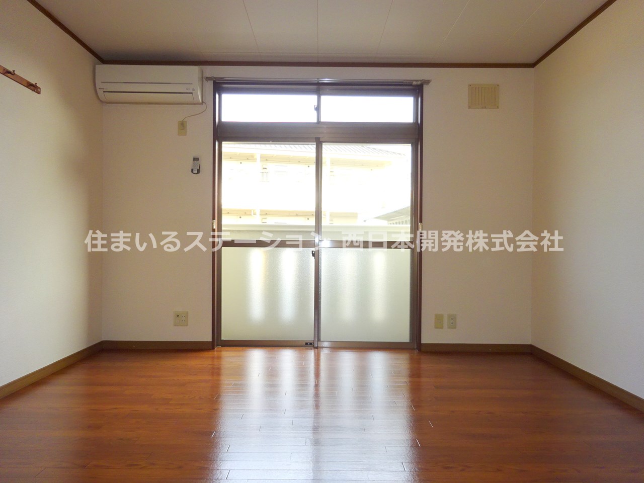 カルチェラタンD105 室内1