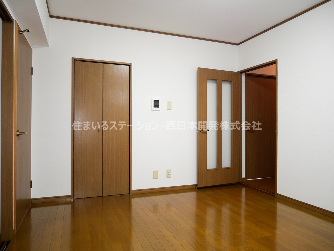 ラ・メゾン・ジョワイユーズ203_DK