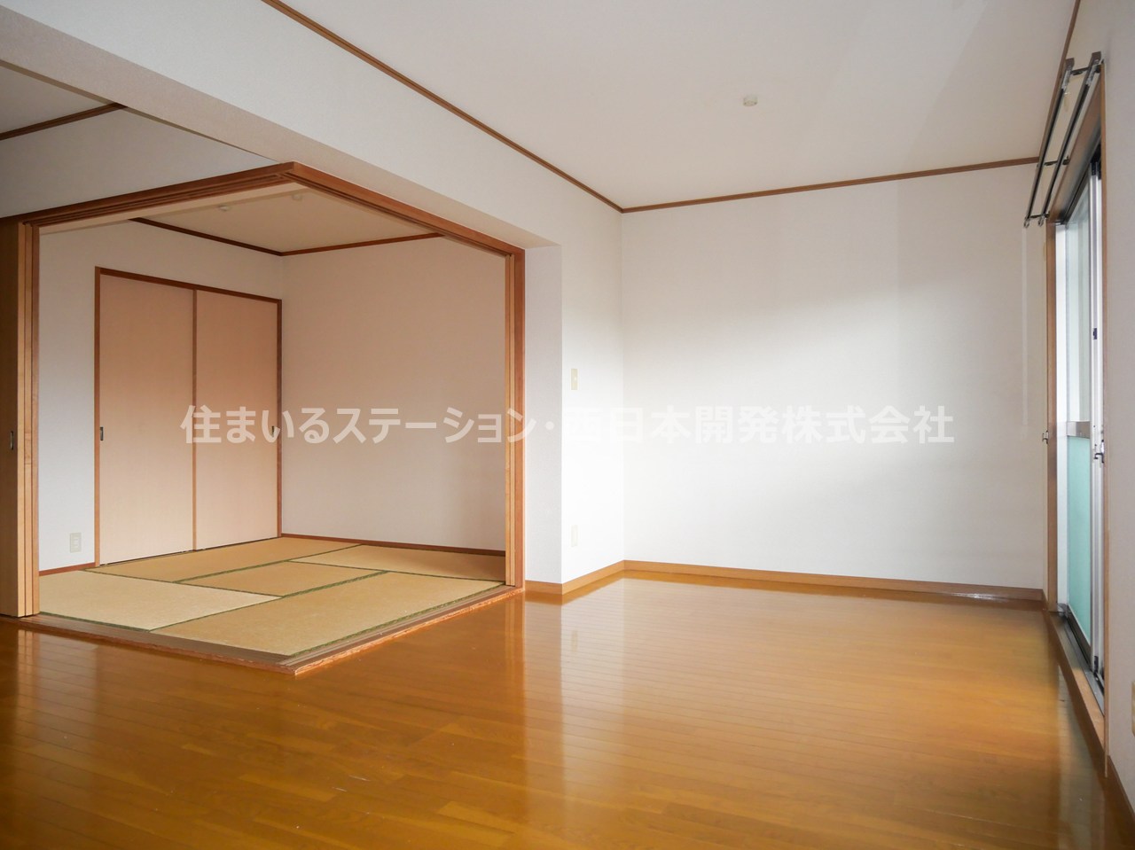 アプランドルⅣ302_LDK2