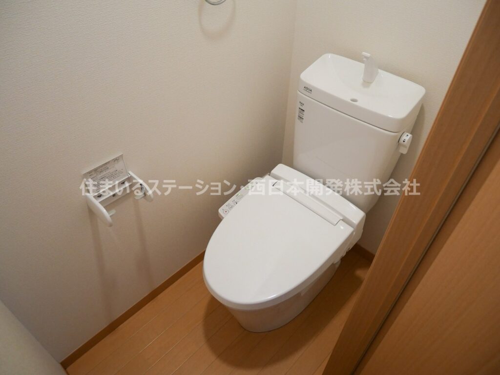 コンフォールKⅢA102_トイレ