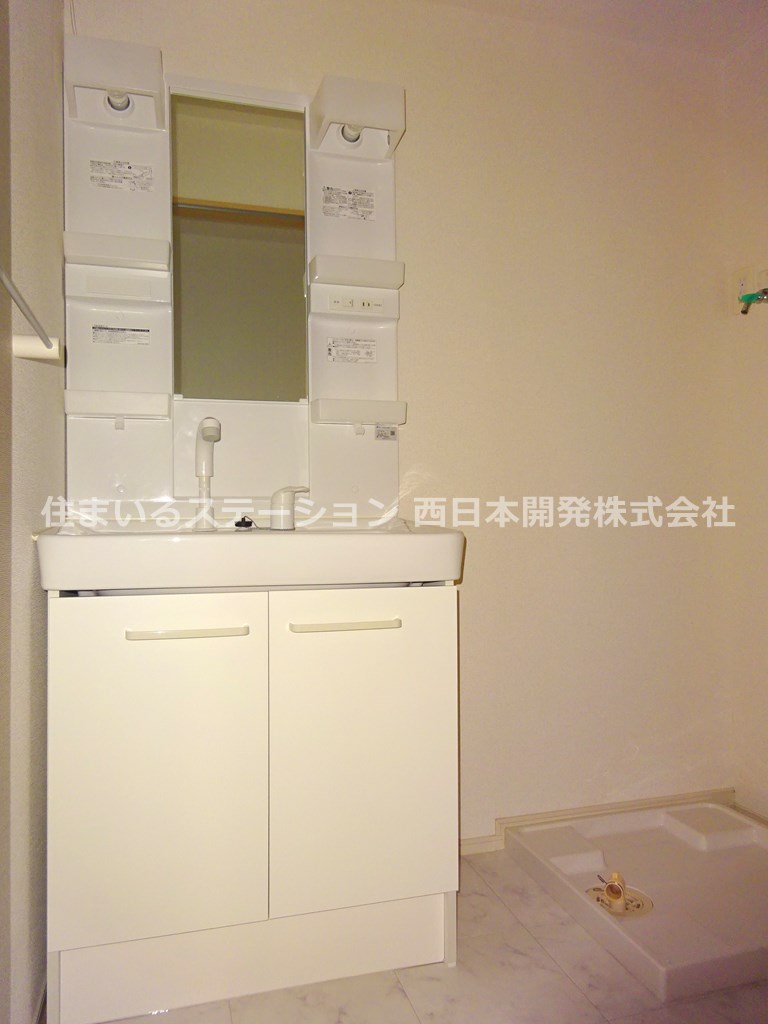 サンメゾンMKⅡ103_洗面化粧台