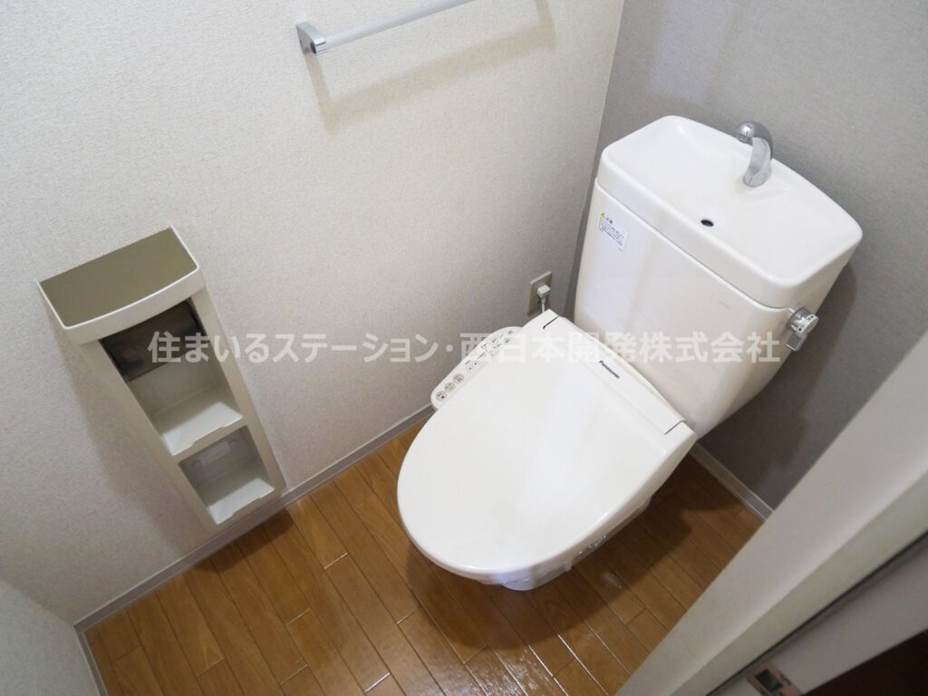 シャーメゾン中央A202_トイレ