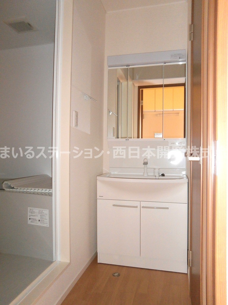 サンフォーレストⅡ201_洗面化粧台