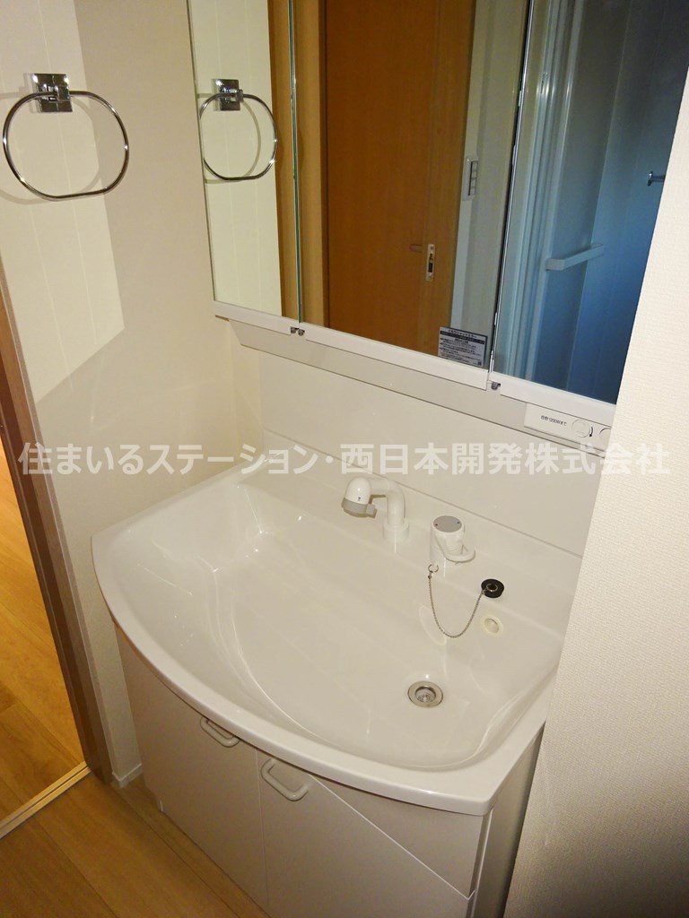 ユアメゾン総社203_洗面