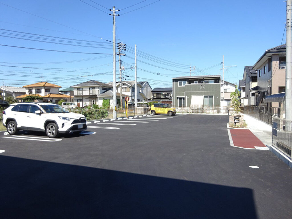 プリマヴェーラA102_駐車場