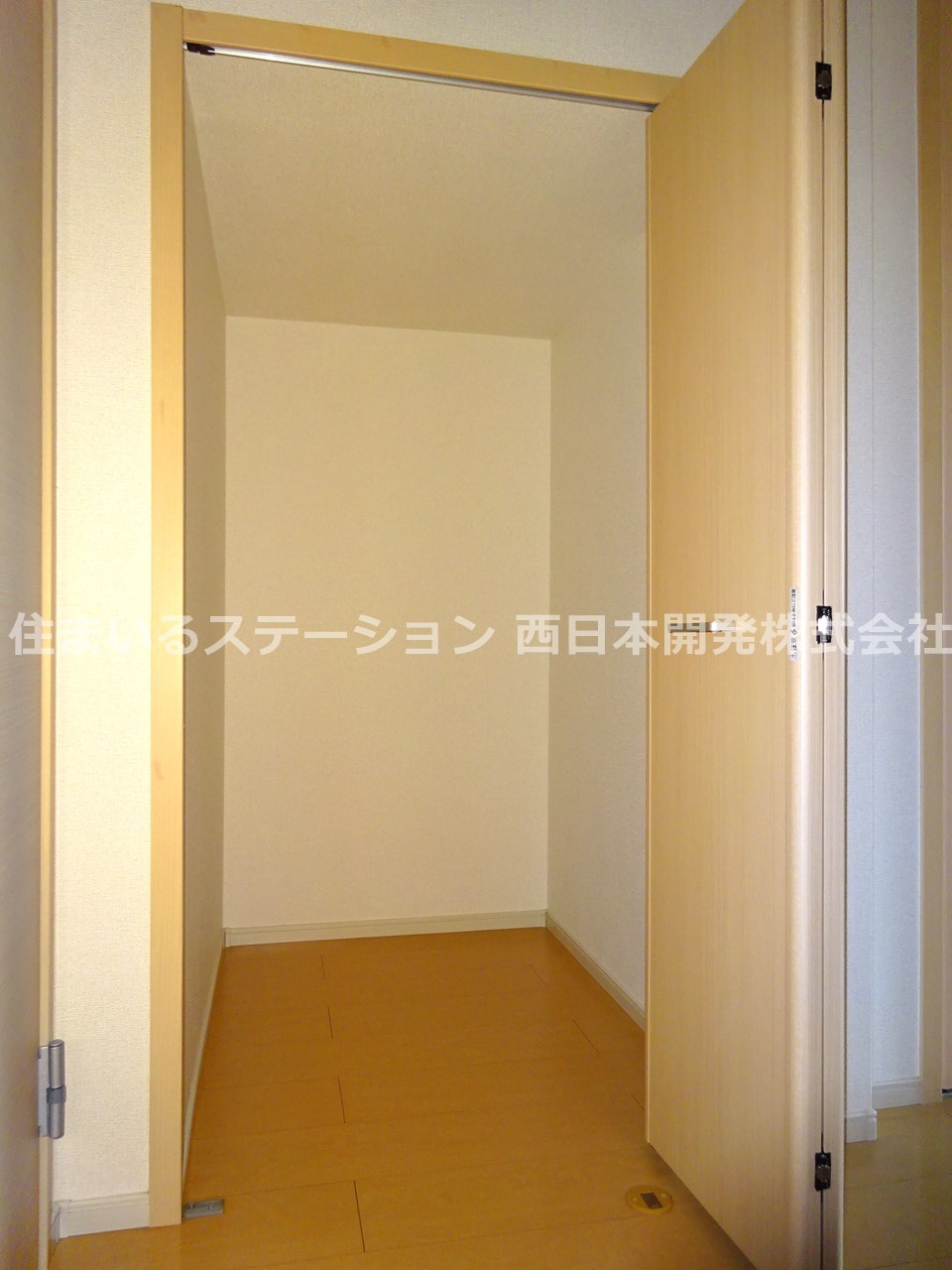 ベルソレイユA101_収納