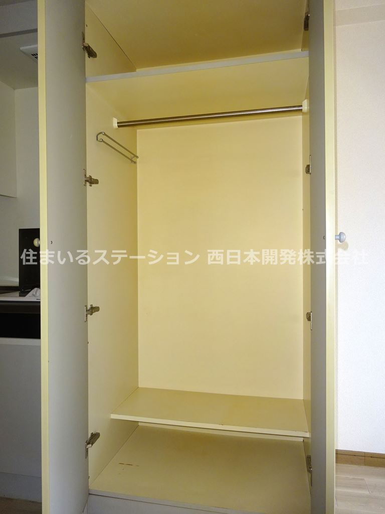 ユニヴェール301_クローゼット