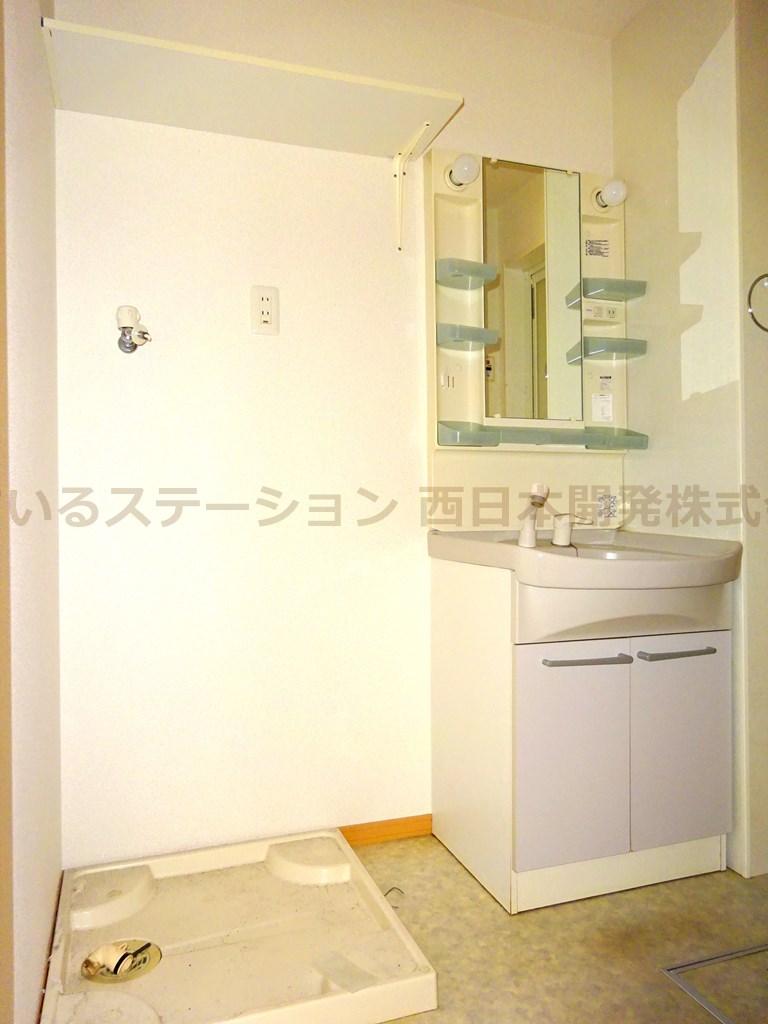 オリーブ201_洗面脱衣所