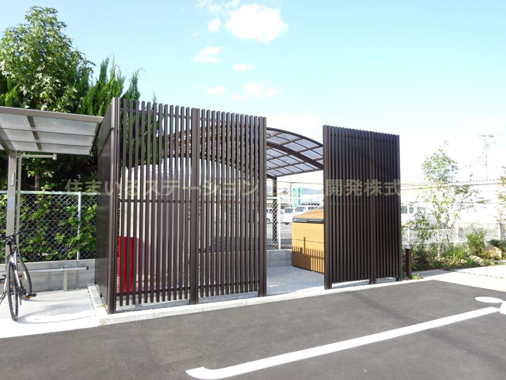 モデルン総社_ゴミステーション