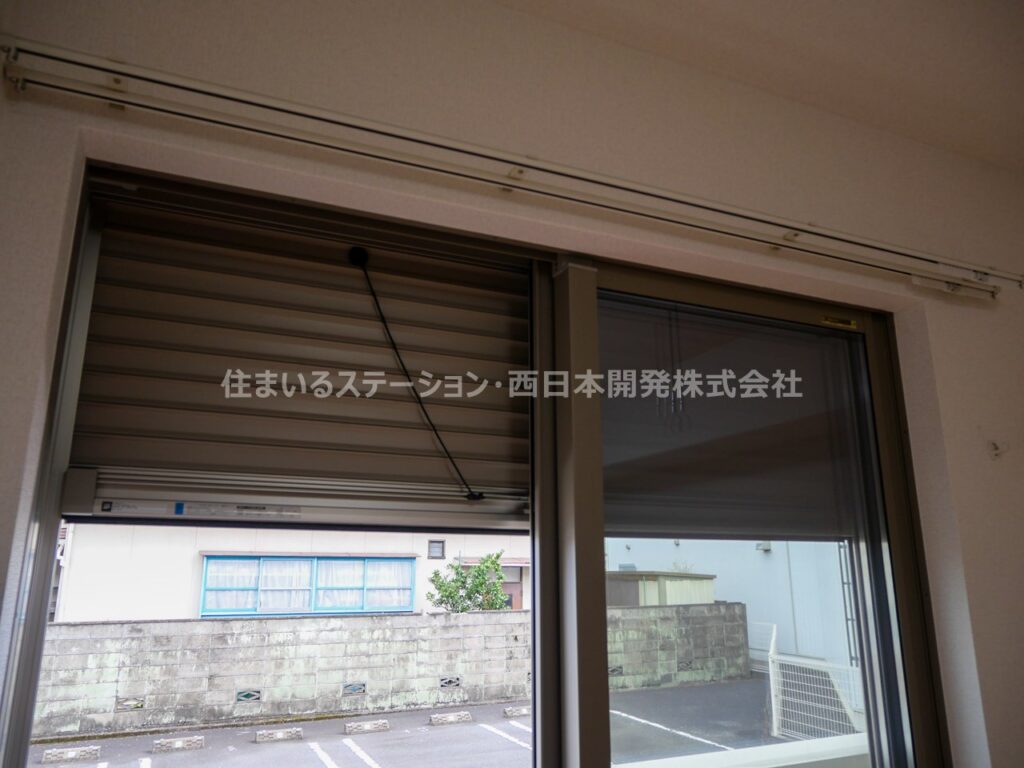 ベルソレイユA102_雨戸シャッター