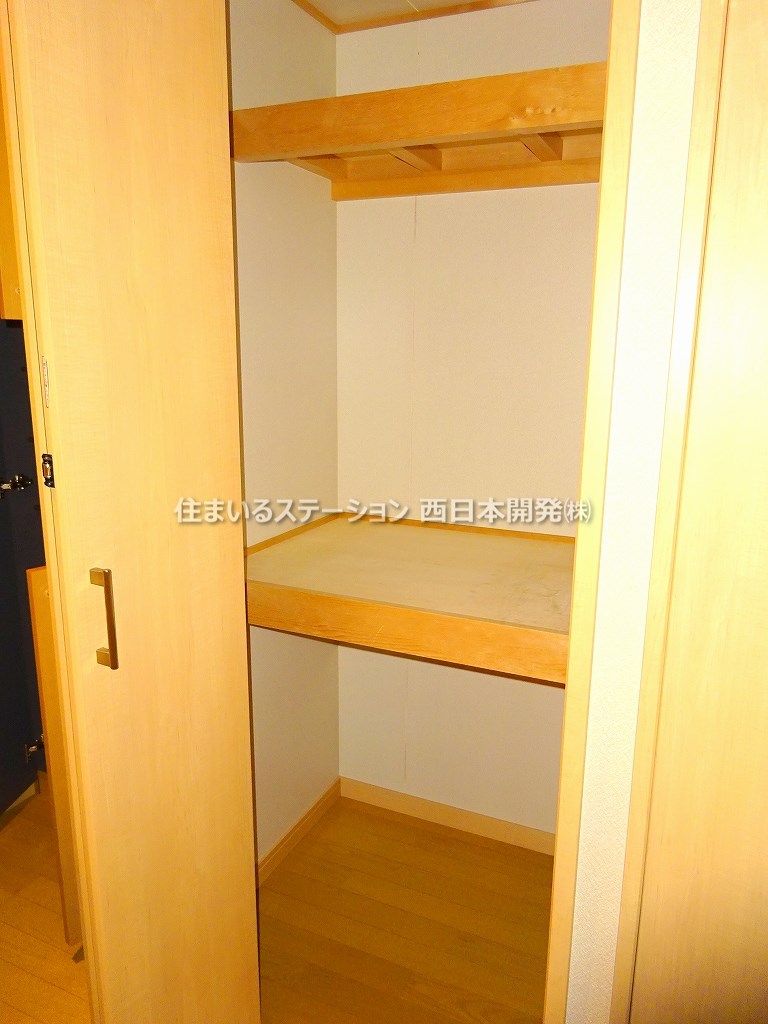 N-Style102_玄関収納