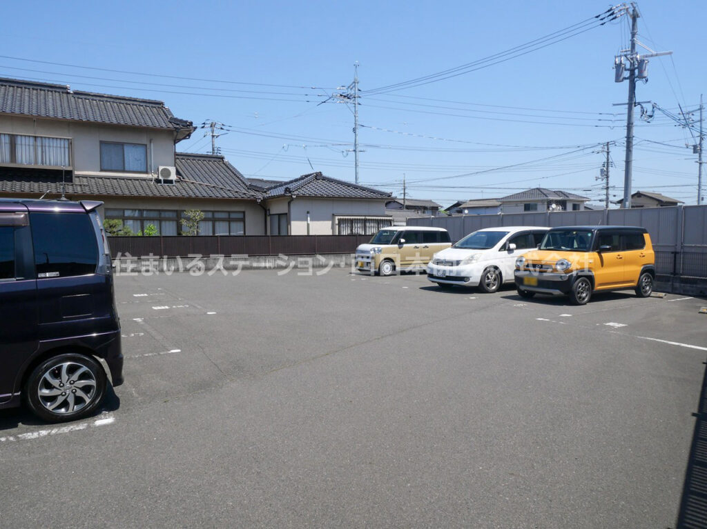 クレールコートⅡ_駐車場