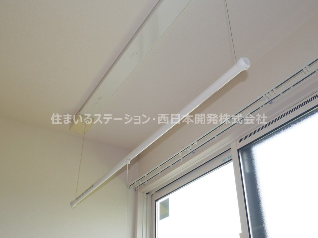 フォーチューン真壁C102_室内物干し