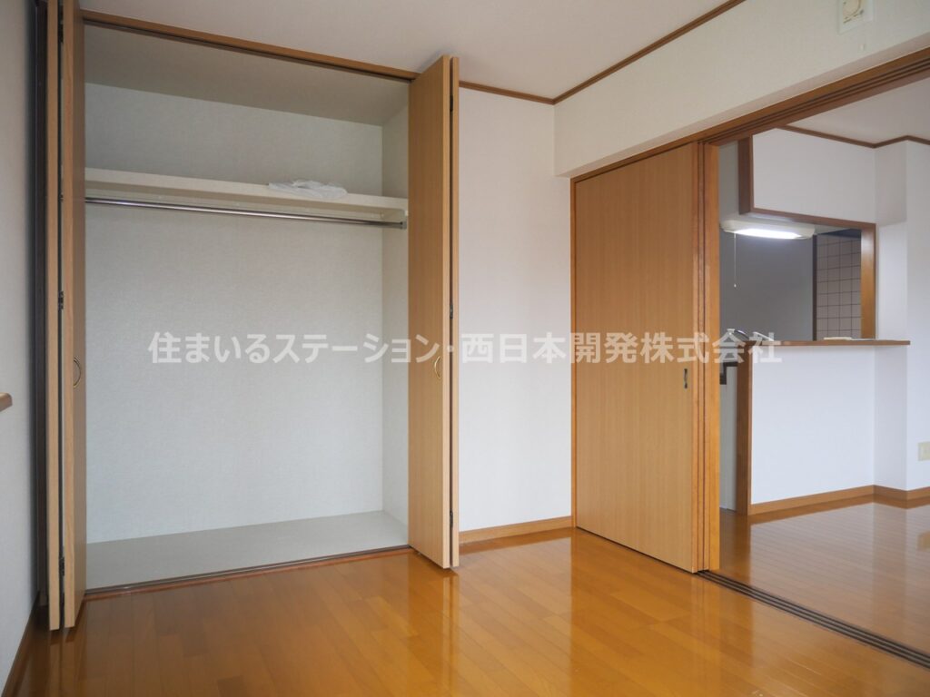 カーサフェリーチェⅡ203_南洋室収納