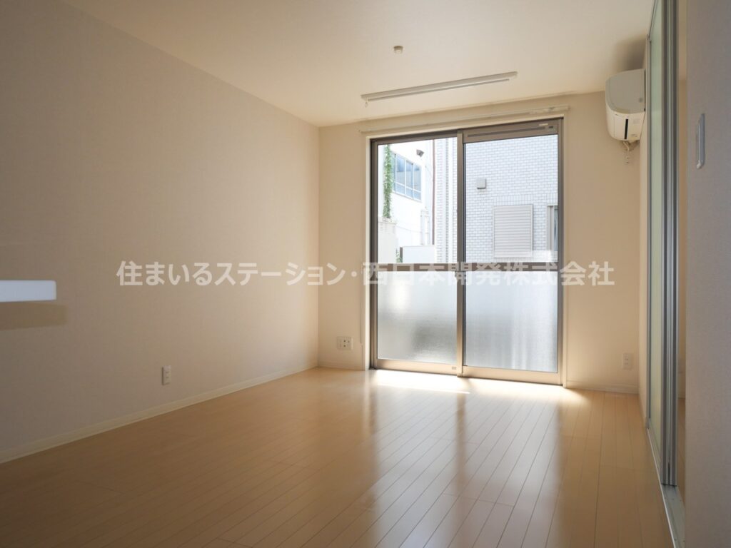 シャーメゾン総社駅前101_LDK2