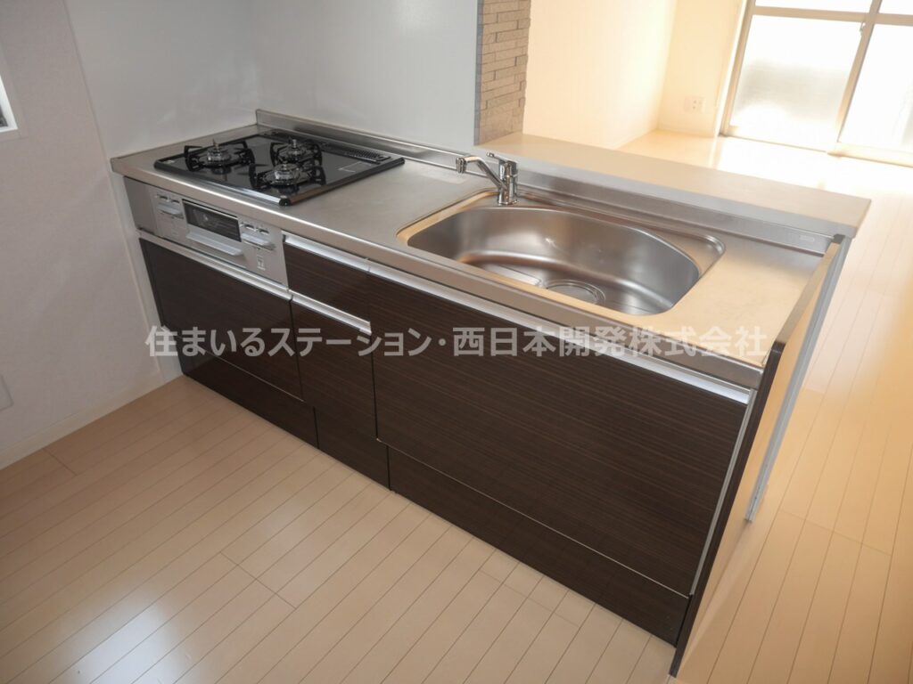 シャーメゾン総社駅前101_キッチン3