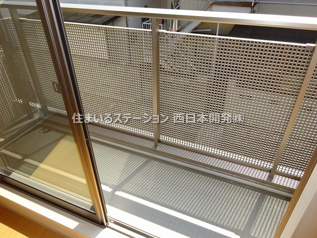インペリアルA_バルコニー