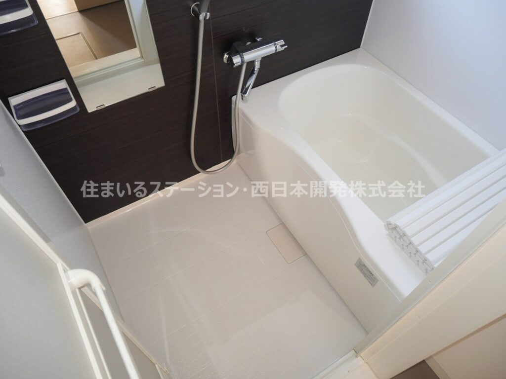 ビックイーストC106_浴室