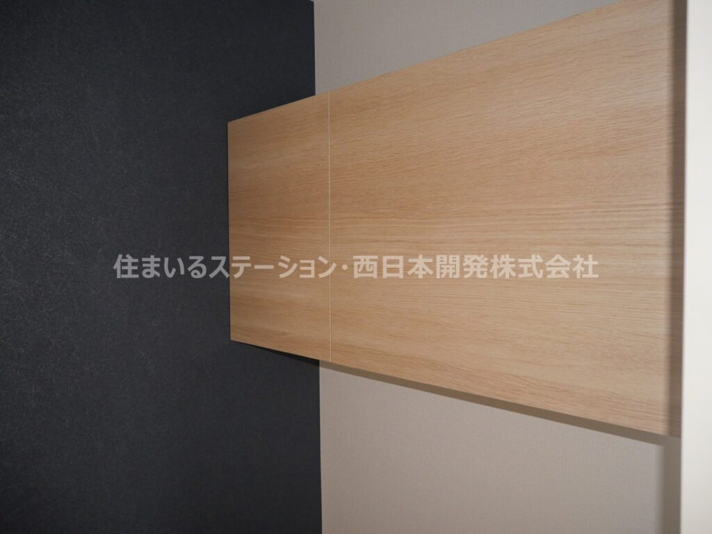 ビックイーストC106_トイレ収納