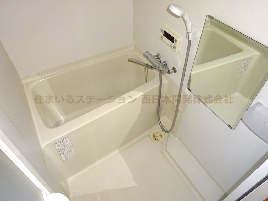 ヴィラマカベ202_浴室