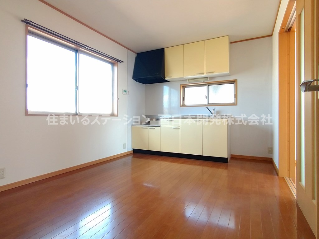 ヴィラマカベ202_DK