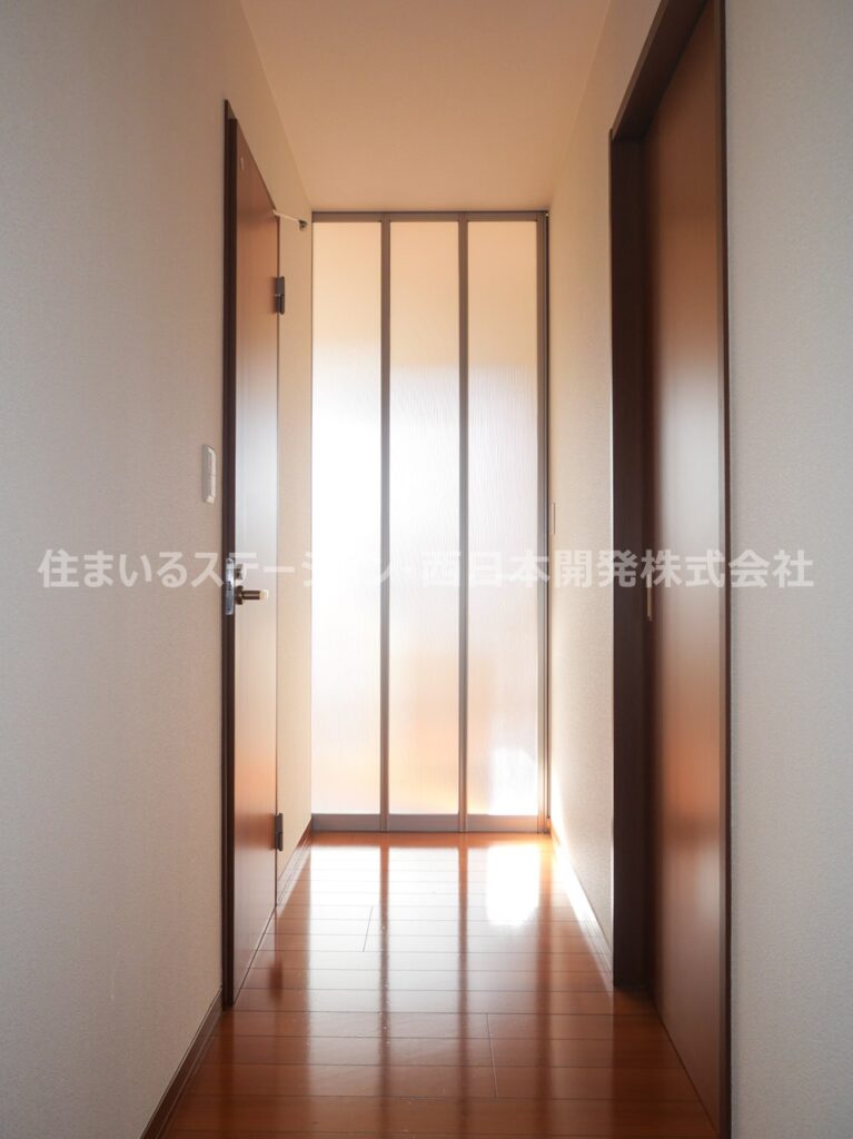 MASKB203_廊下