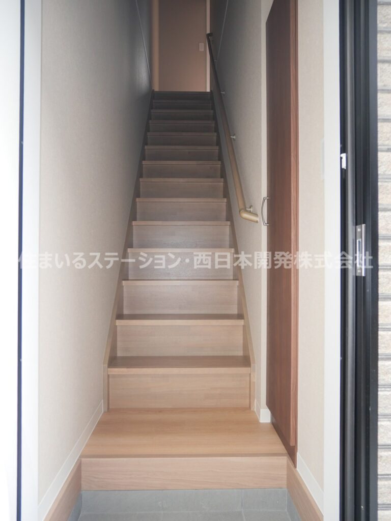 Irenic202_玄関