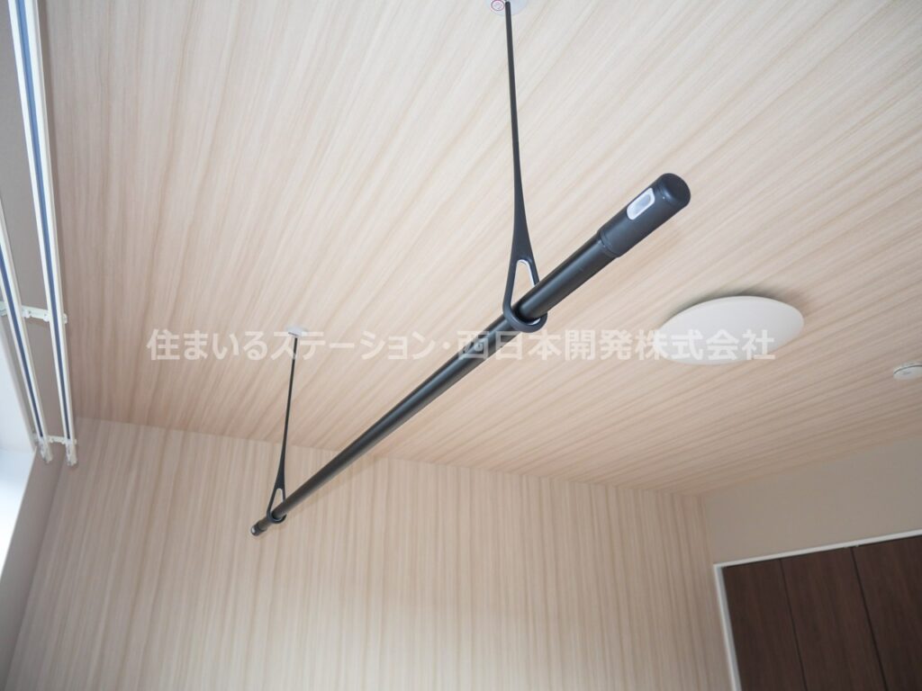 Irenic202_室内物干し