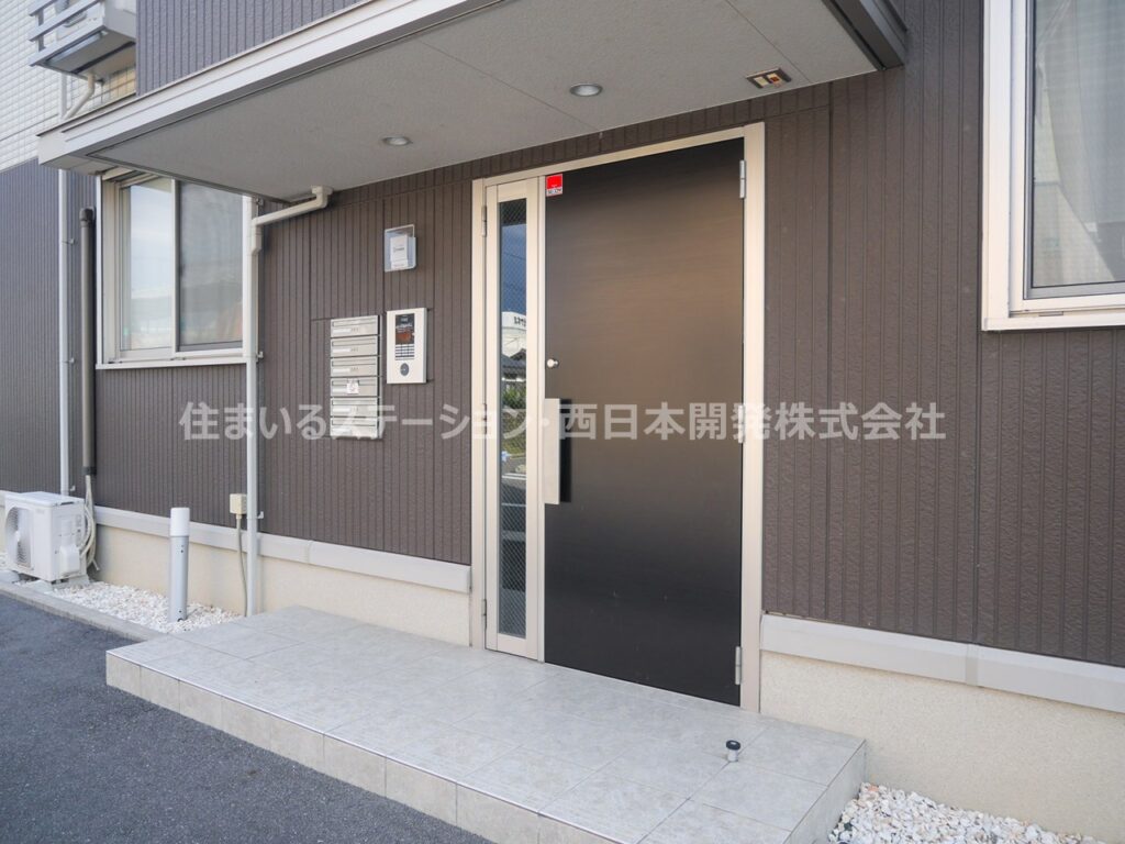 ヴェルデ溝口_エントランス