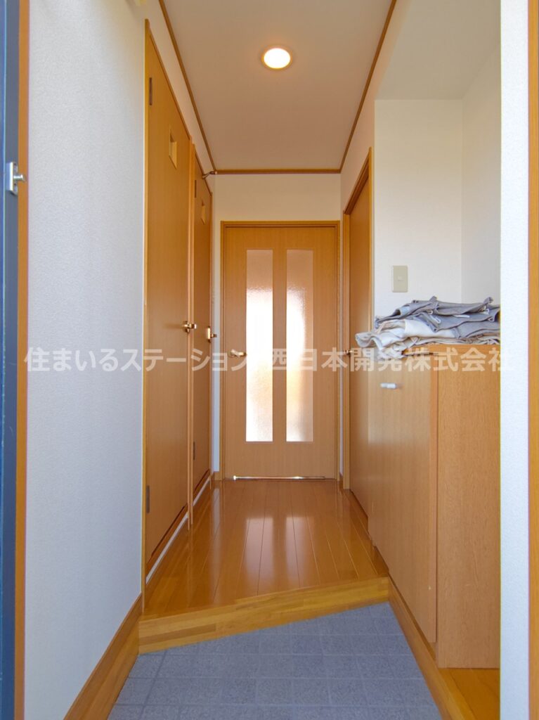 カーサコモド301_玄関