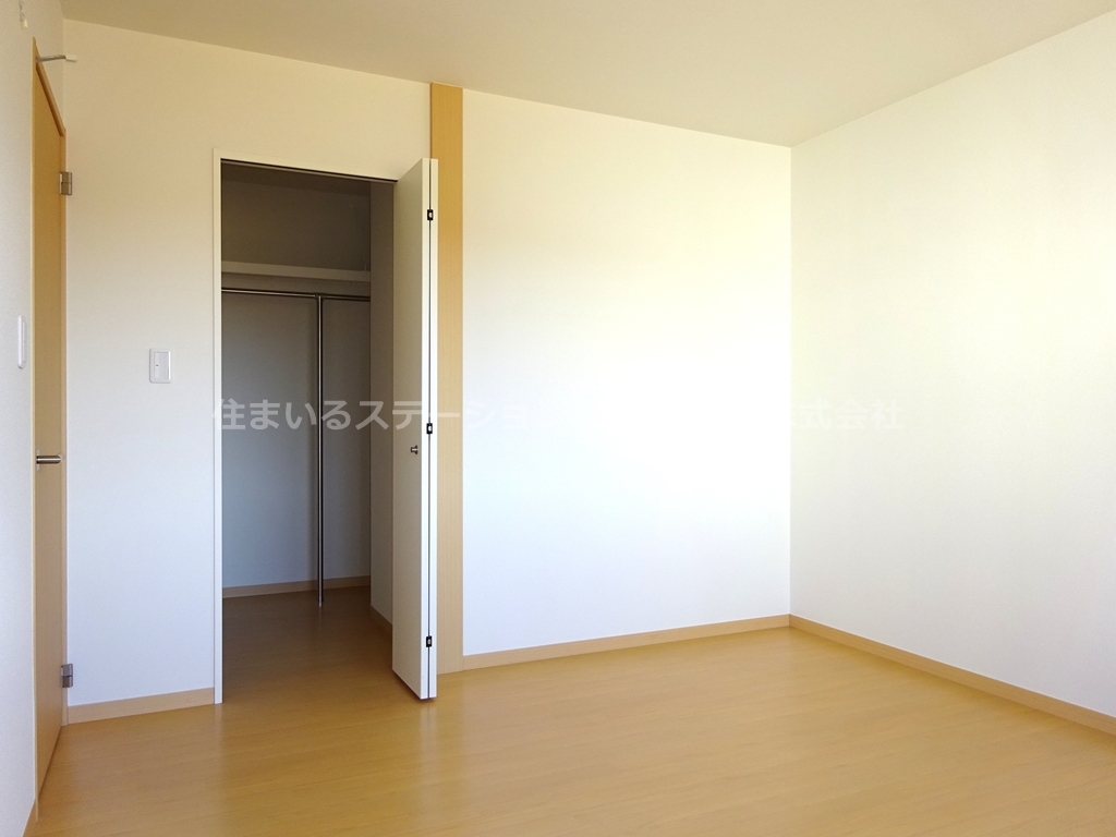 コンフォールKC101_洋室2