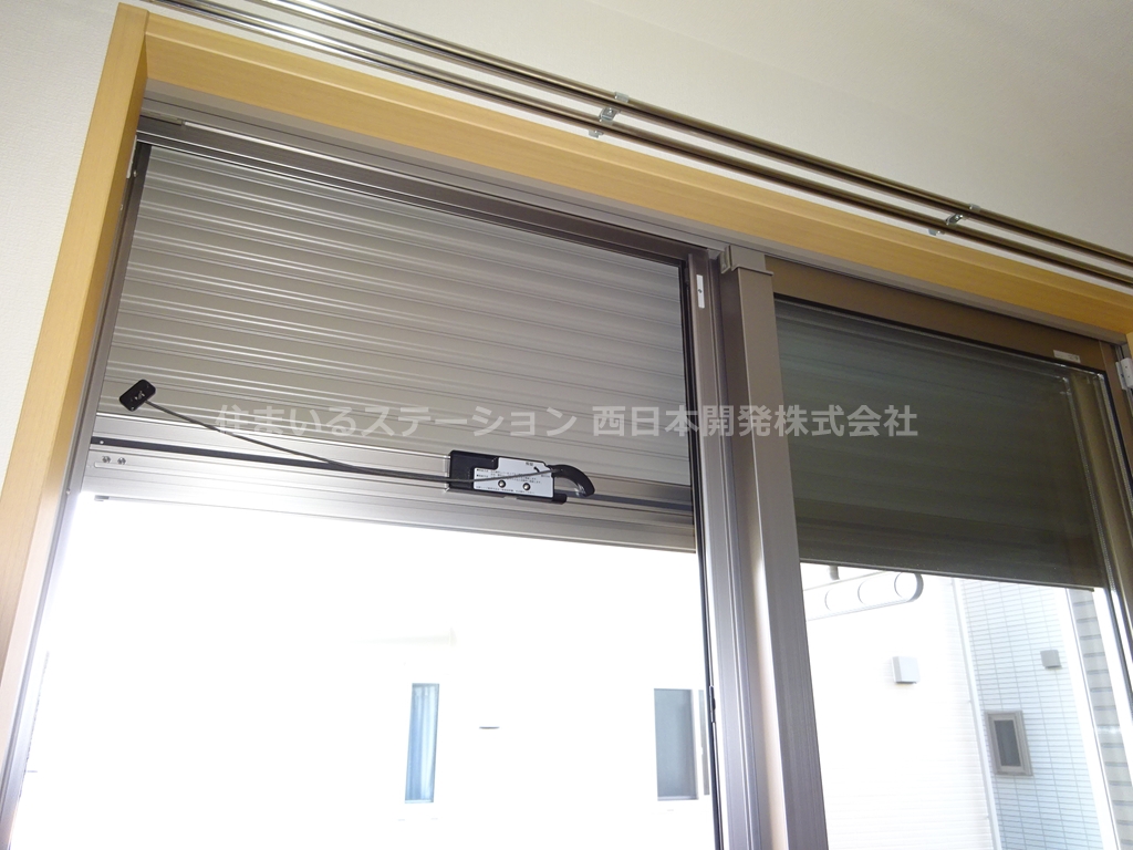 コンフォールKC101_シャッター