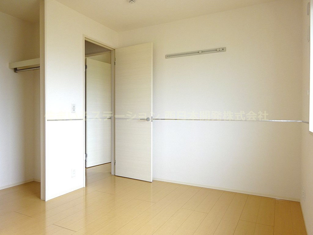 シャルマン・アヴニール202_北東洋室2