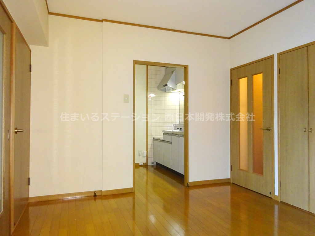 ファミーユ202_DK2