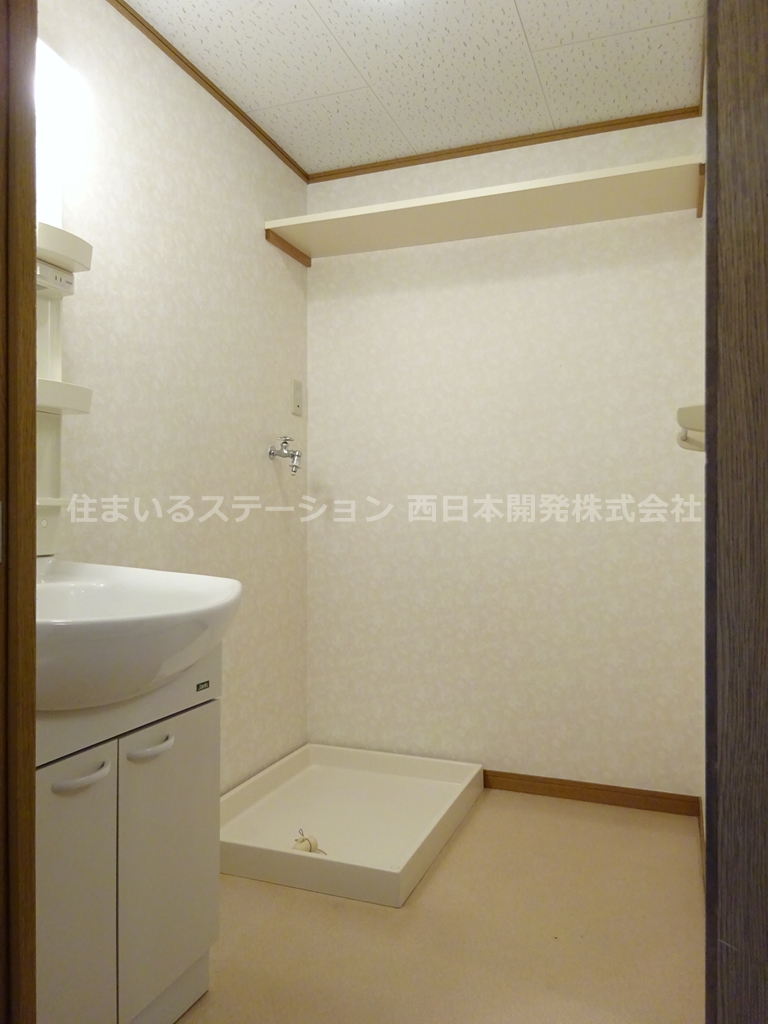 ファミーユ202_洗面脱衣所