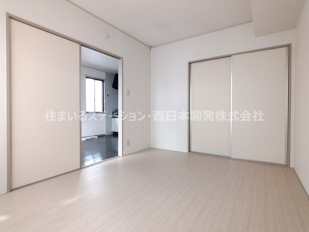 アーバンコートC202_南洋室2