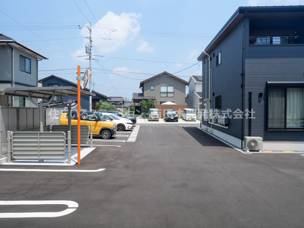 シェソアB_駐車場