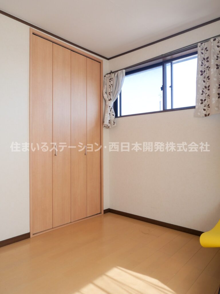 中古情報_井尻野2世帯_2階東南洋室