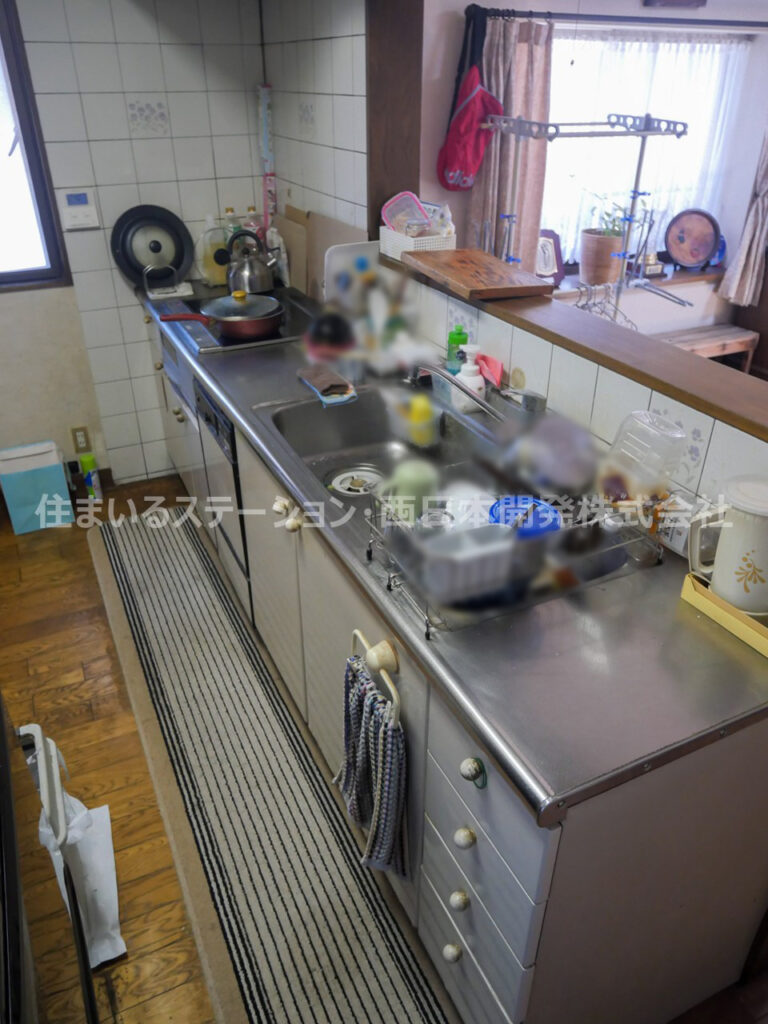 中古情報_井尻野2世帯_1階LDKキッチン