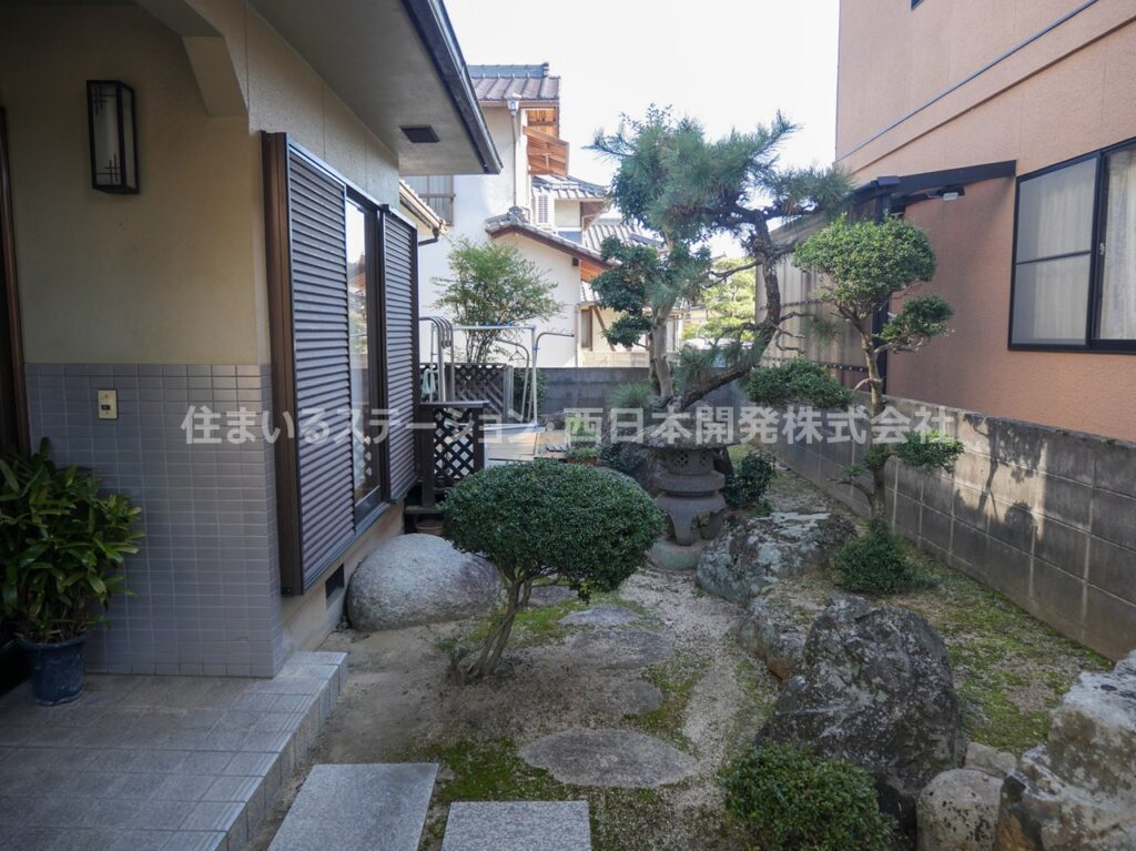 中古情報_井尻野2世帯_庭2