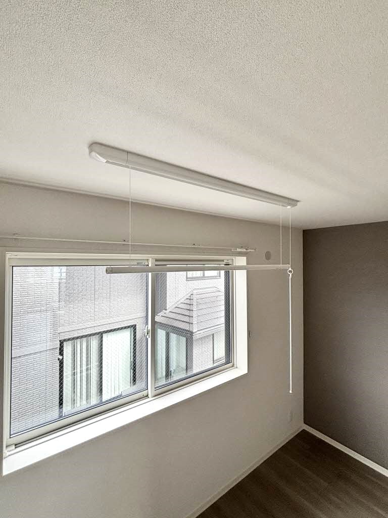 アンフェミュール201_室内物干し