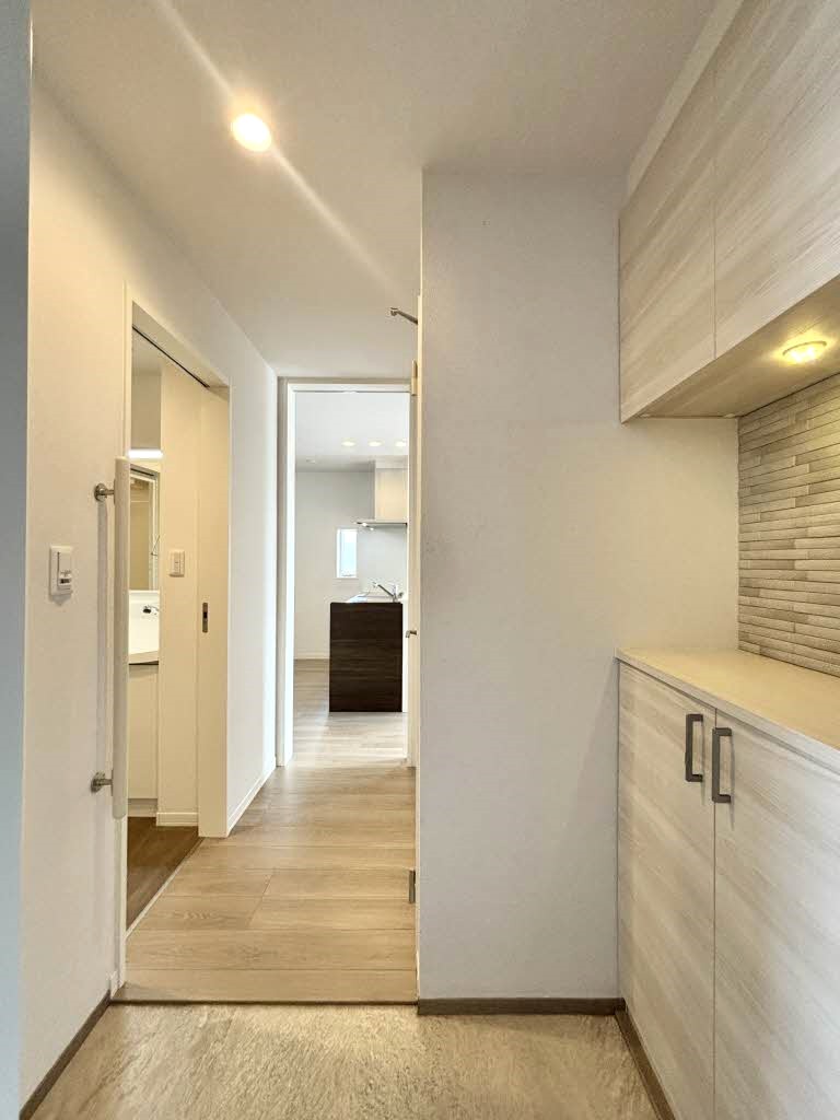 アンフェミュール201_玄関