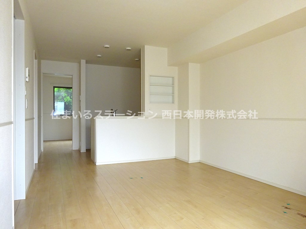 フローレス103_LDK2