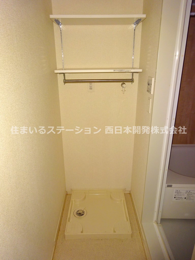 フローレス103_洗濯機スペース