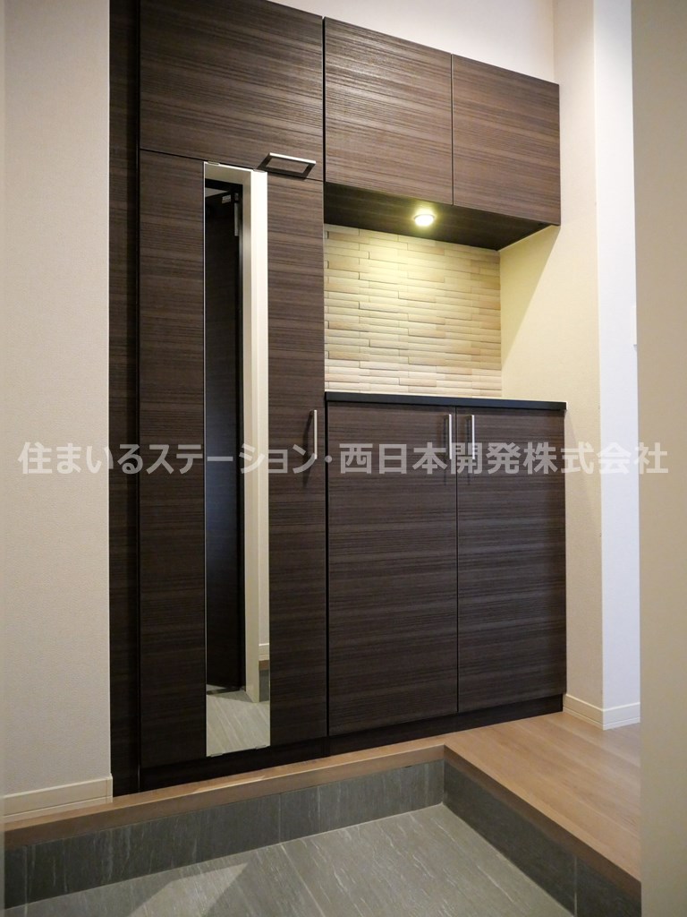 ミヤテラス103_玄関収納