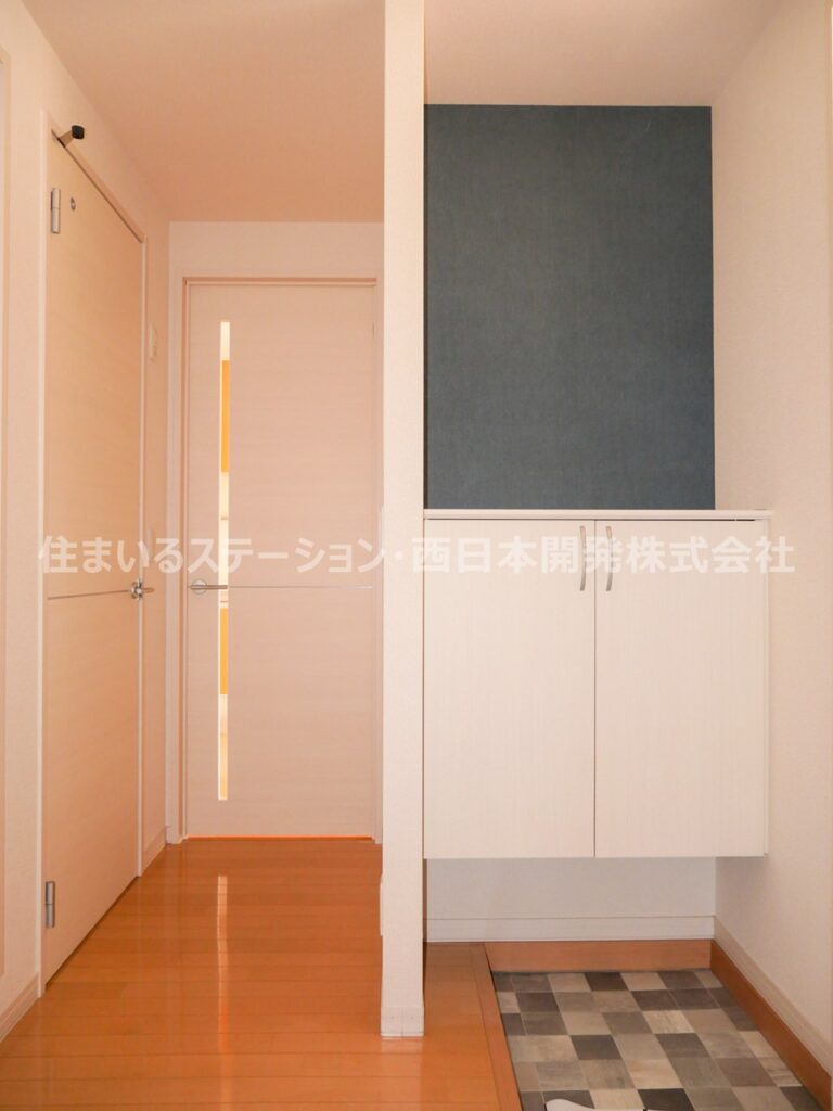 モンシャトー中央203_玄関3