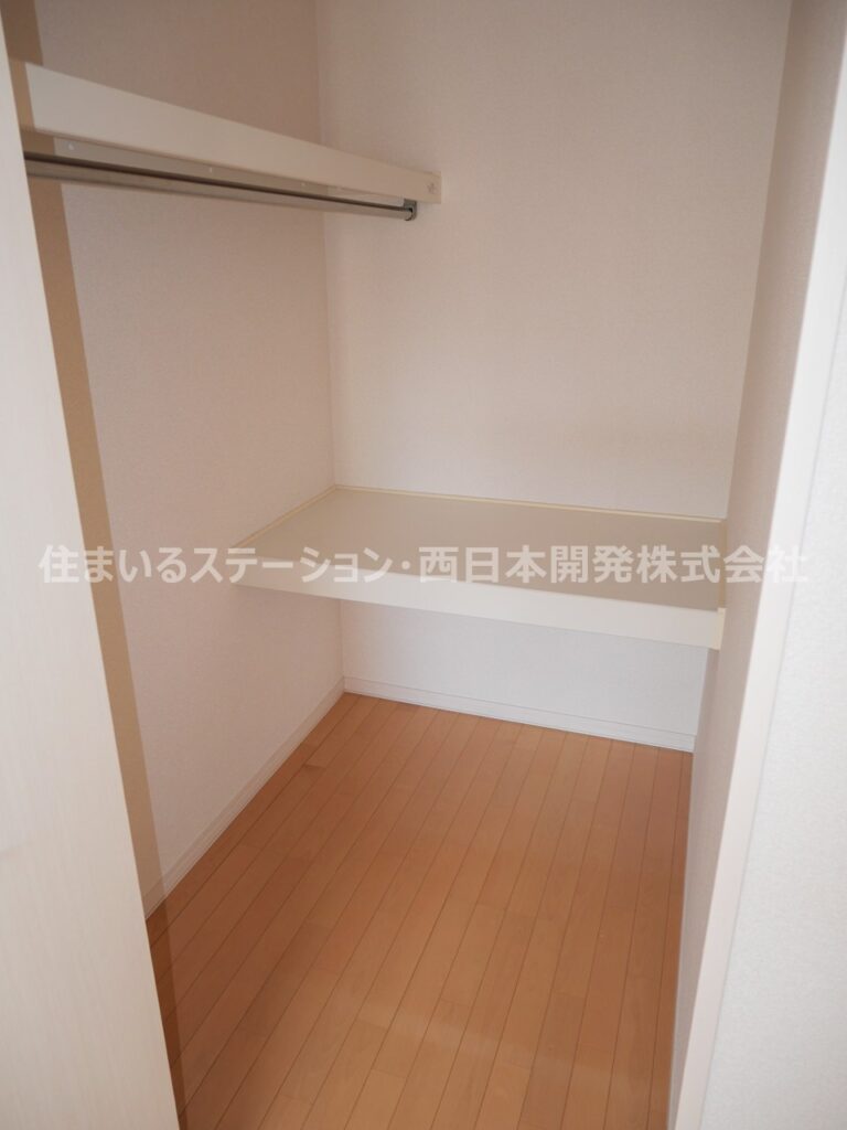 モンシャトー中央203_洋室ウォークインクローゼット