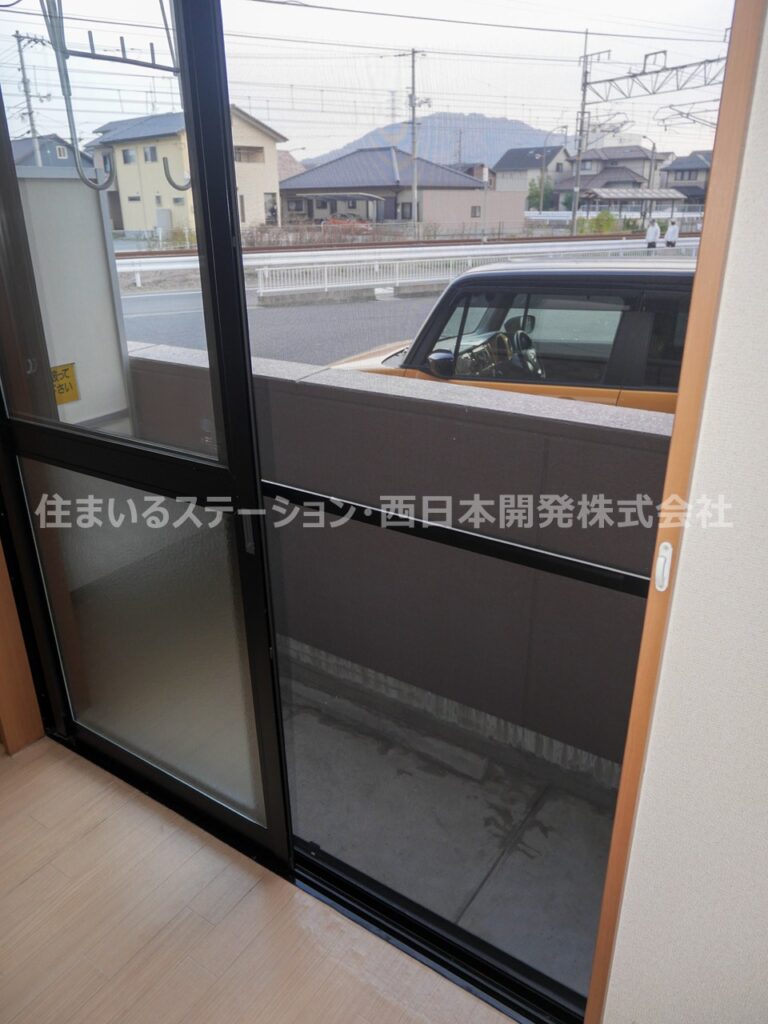 ペルソナ２１105_バルコニー