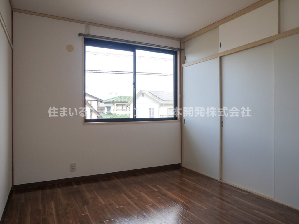 サンビレッジブライトA201_北西洋室